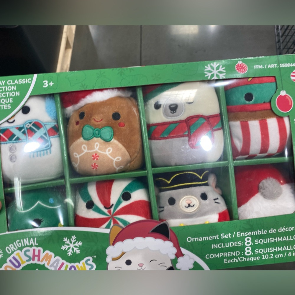 Squishmallow bundle of 8 Christmas 2022